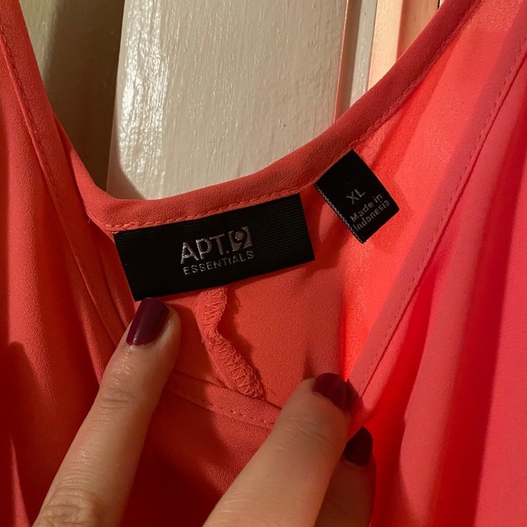 Hot Pink Tank - Picture 2 of 2